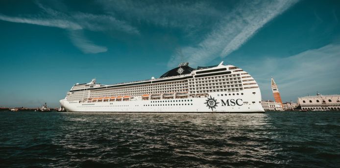 crusie-img